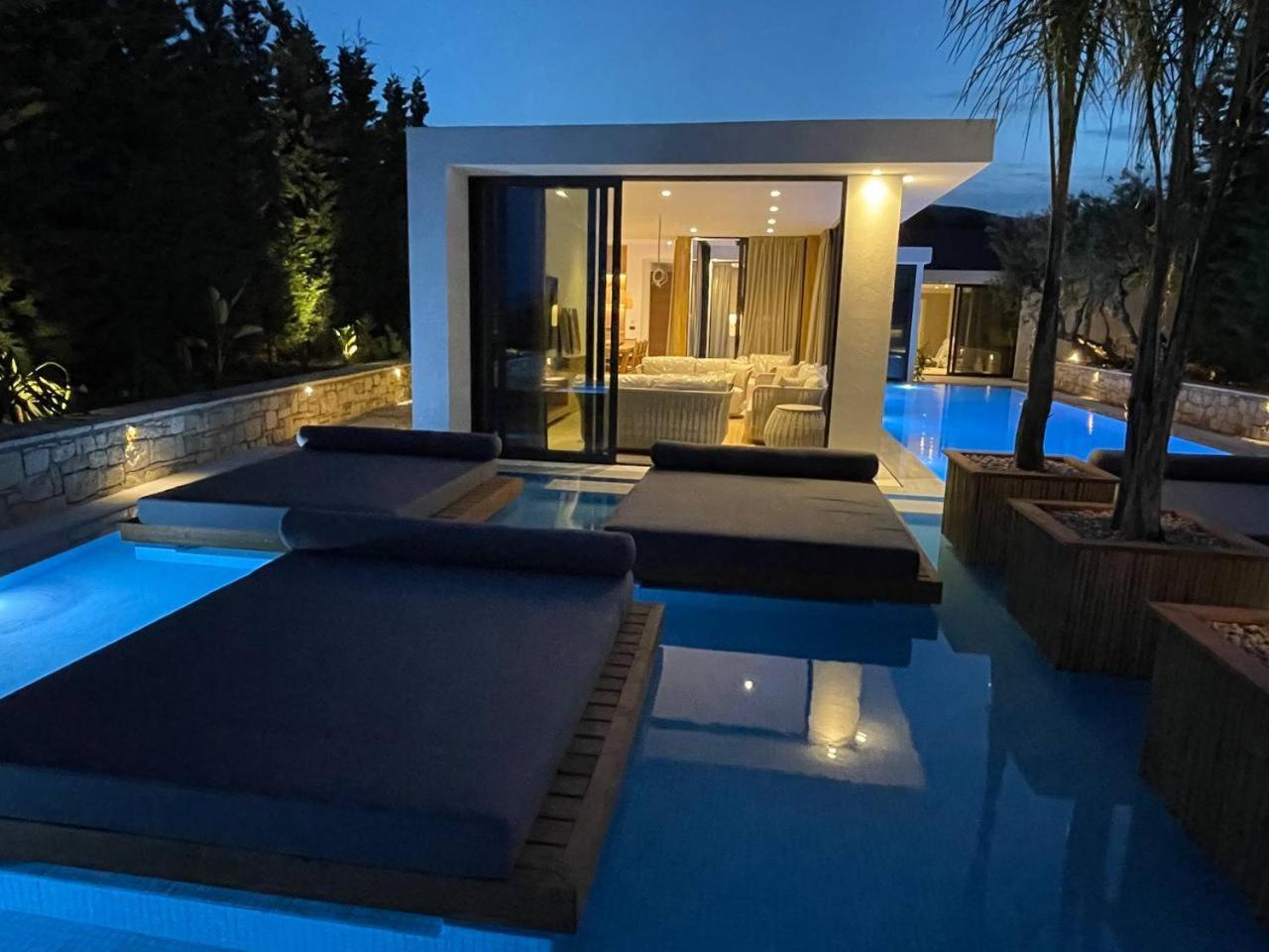 Polyxeni Villa