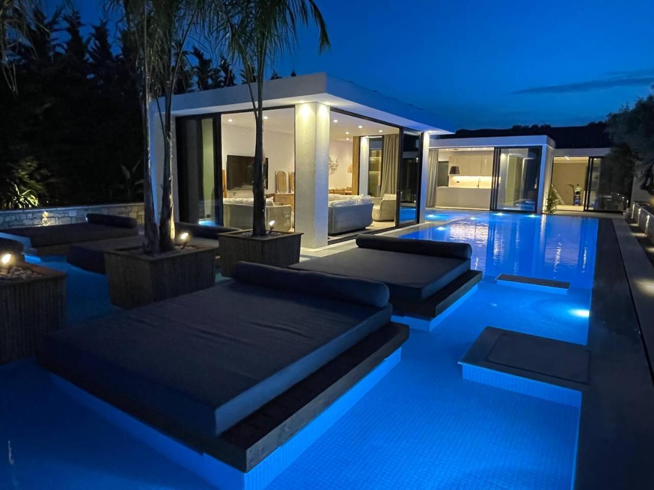 Polyxeni Villa
